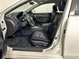 Thumbnail of 2017 Pearl White Nissan Altima