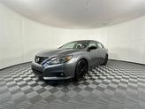 Thumbnail of 2017 Gun Metallic Nissan Altima