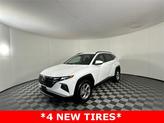 Thumbnail of 2024 White Pearl Hyundai TUCSON