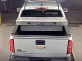 Thumbnail of 2017 Silver Ice Metallic Chevrolet Colorado