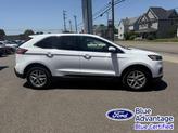 Thumbnail of 2024 Oxford White Ford Edge