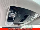 Thumbnail of 2022 Glacial White Pearl Kia Sorento