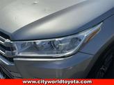 Thumbnail of 2019 Celestial Silver Metallic Toyota Highlander
