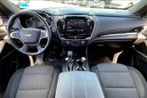 Thumbnail of 2022 Green Chevrolet Traverse
