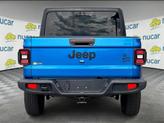 Thumbnail of 2021 Blue Jeep Gladiator