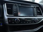 Thumbnail of 2016 Gray Toyota Highlander