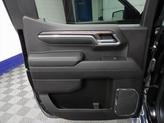 Thumbnail of 2022 Onyx Black GMC Sierra 1500