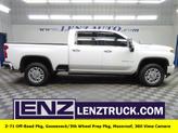 Photo of 2022 Iridescent Pearl Tricoat Chevrolet Silverado 3500