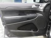 Thumbnail of 2017 Diamond Black Crystal Pearlcoat Jeep Grand Cherokee