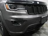 Thumbnail of 2017 Diamond Black Crystal Pearlcoat Jeep Grand Cherokee