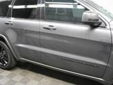 Thumbnail of 2017 Diamond Black Crystal Pearlcoat Jeep Grand Cherokee
