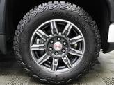 Thumbnail of 2024 Summit White GMC Sierra 1500