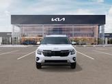 Thumbnail of 2025 Snow White Pearl Kia Seltos
