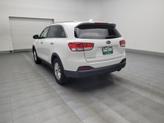 Thumbnail of 2016 Snow White Pearl Kia Sorento