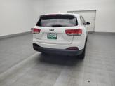Thumbnail of 2016 Snow White Pearl Kia Sorento