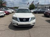 Thumbnail of 2014 Moonlight White Nissan Pathfinder