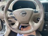 Thumbnail of 2014 Moonlight White Nissan Pathfinder