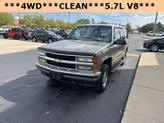 Photo of 1999 Light Pewter Metallic Chevrolet Tahoe