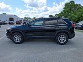 Thumbnail of 2017 Diamond Black Crystal Pearlcoat Jeep Cherokee