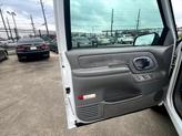 Thumbnail of 1998 White GMC Sierra 1500