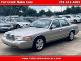Photo of 2011 Silver Birch Metallic Ford Crown Victoria