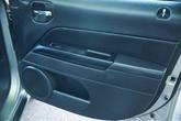 Thumbnail of 2016 Billet Silver Metallic Clearcoat Jeep Patriot