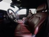Thumbnail of 2024 Agate Black Metallic Ford Expedition