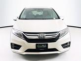 Thumbnail of 2019 White Diamond Pearl Honda Odyssey