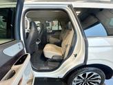 Thumbnail of 2022 White Metallic Lincoln Navigator