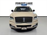 Thumbnail of 2022 White Metallic Lincoln Navigator