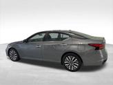 Thumbnail of 2023 Gun Metallic Nissan Altima