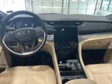 Thumbnail of 2025 Bright White Clearcoat Jeep Grand Cherokee L