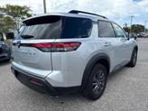 Thumbnail of 2024 Brilliant Silver Metallic Nissan Pathfinder