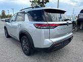 Thumbnail of 2024 Brilliant Silver Metallic Nissan Pathfinder