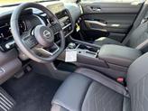 Thumbnail of 2025 Brilliant Silver Metallic Nissan Pathfinder