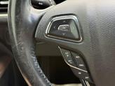 Thumbnail of 2016 White Platinum Clearcoat Metallic Lincoln MKZ Hybrid