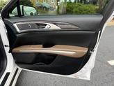 Thumbnail of 2016 White Platinum Clearcoat Metallic Lincoln MKZ Hybrid