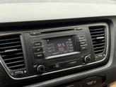 Thumbnail of 2016 Beechwood Pearl Metallic Kia Sedona