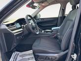 Thumbnail of 2024 Diamond Black Crystal Pearlcoat Jeep Grand Cherokee L