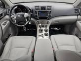 Thumbnail of 2013 Sizzling Crimson Mica Toyota Highlander