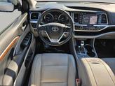Thumbnail of 2015 Shoreline Blue Pearl Toyota Highlander