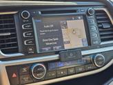 Thumbnail of 2015 Shoreline Blue Pearl Toyota Highlander