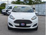 Thumbnail of 2019 OXFORD WHITE Ford Fiesta