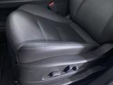 Thumbnail of 2025 Crystal White Tricoat Cadillac XT5