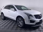 Thumbnail of 2025 Crystal White Tricoat Cadillac XT5