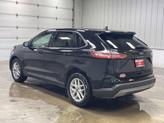 Thumbnail of 2022 AGATE BLACK METALLIC Ford Edge