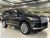 Photo of 2022 Starlight Gray Premium Colorant Lincoln Navigator