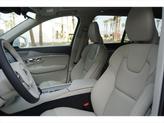Thumbnail of 2025 Crystal White Metallic Volvo XC90 Plug-In Hybrid