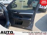 Thumbnail of 2017 Shoreline Blue Pearl Toyota Highlander