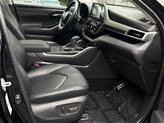 Thumbnail of 2020 Midnight Black Metallic Toyota Highlander